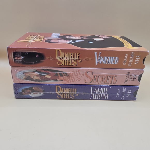 Other - Danielle Steel VHS Lot - Vanished, Secrets, Family Album Romance Drama